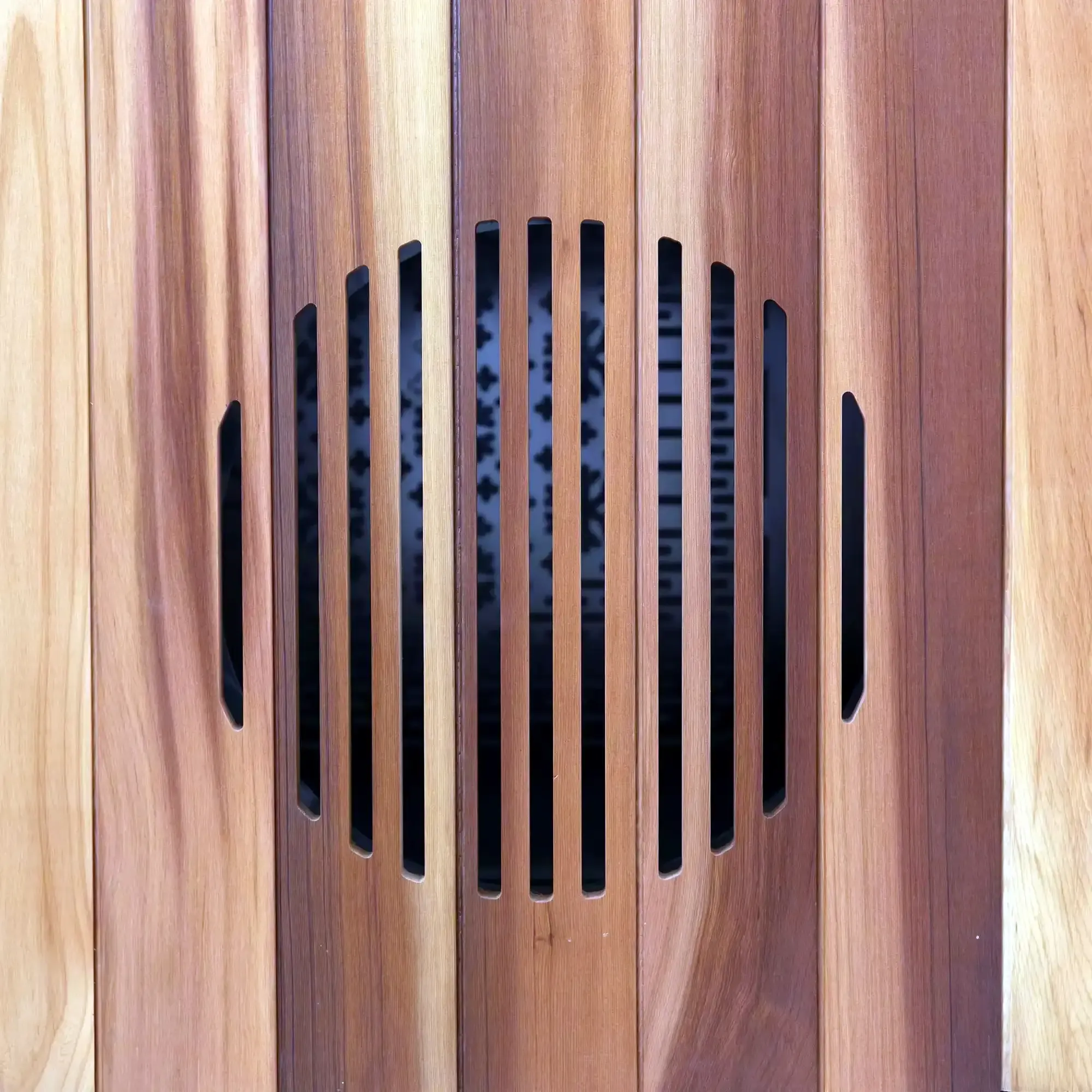 ICEMEND CA-04 cold plunge wood grain and ventilation detail for B2B product review.